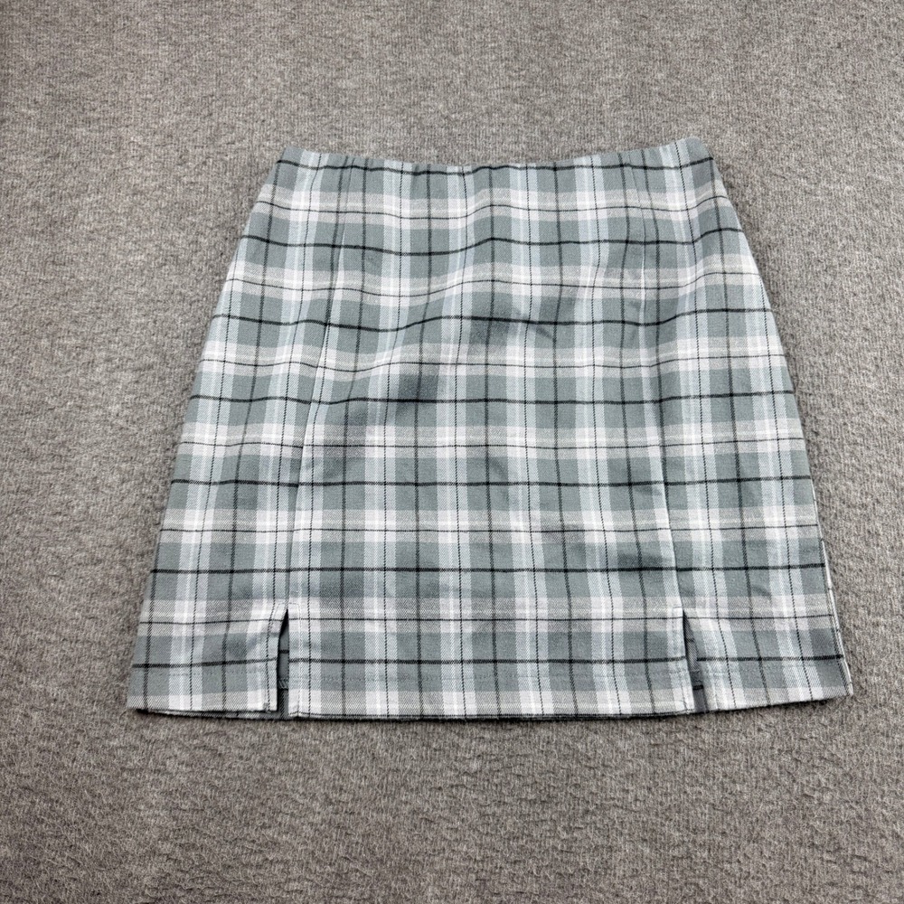 Eyeshadow Gray Plaid Mini Skirt with Front Slits Size 7 Women's Casual Preppy